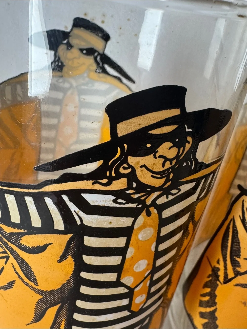 Set Of 2 Vintage McDonald’s Glass Hamburglar Collector Series 1977 Promo Glass
